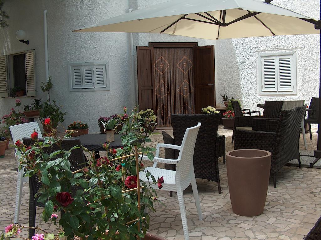 Hotel Coppa Di Cielo Peschici Exterior photo